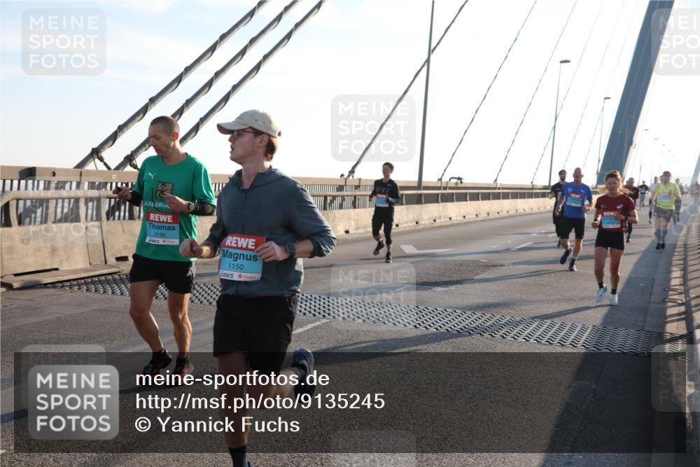 03.10.2025 - Köhlbrandbrückenlauf Yannick Fuchs http://msf.ph/oto/9135245 03.10.2025 08:22:32 Position 1 3185, 1150 meine-sportfotos.de
