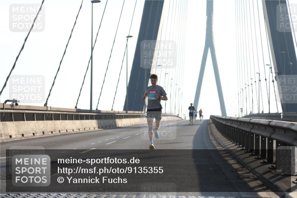 03.10.2025 - Köhlbrandbrückenlauf Yannick Fuchs http://msf.ph/oto/9135355 03.10.2025 08:17:50 Position 2  meine-sportfotos.de