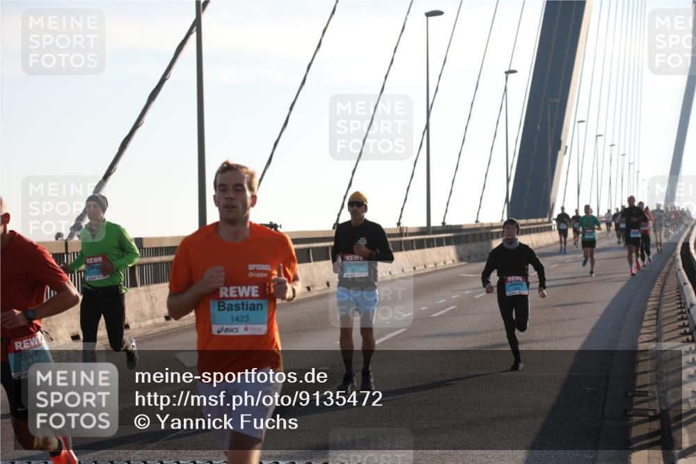 03.10.2025 - Köhlbrandbrückenlauf Yannick Fuchs http://msf.ph/oto/9135472 03.10.2025 08:22:43 Position 1 1210, 1010, 3414, 1423 meine-sportfotos.de