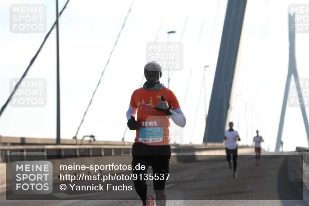03.10.2025 - Köhlbrandbrückenlauf Yannick Fuchs http://msf.ph/oto/9135537 03.10.2025 08:18:11 Position 2 3714 meine-sportfotos.de