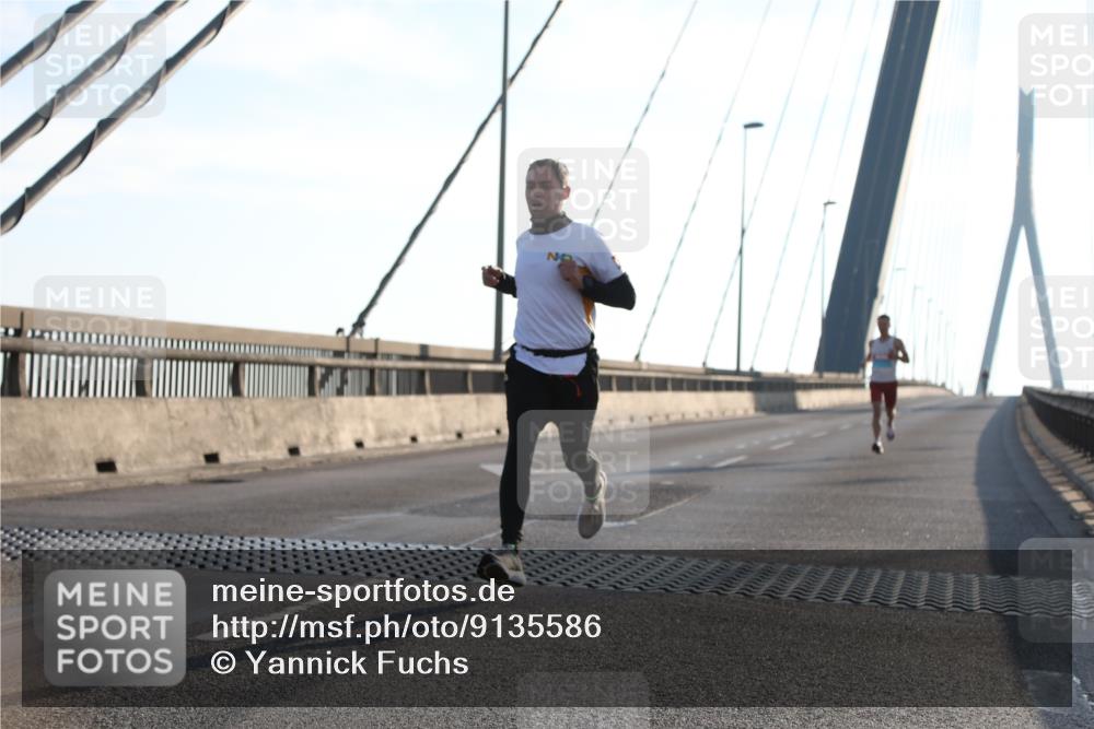 03.10.2025 - Köhlbrandbrückenlauf Yannick Fuchs http://msf.ph/oto/9135586 03.10.2025 08:18:15 Position 2  meine-sportfotos.de