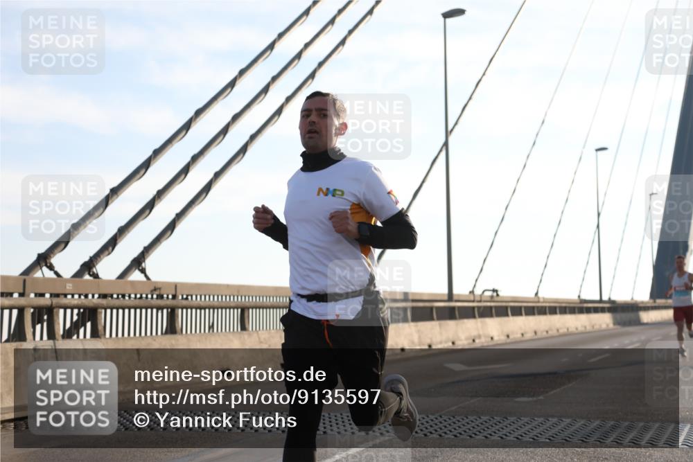 03.10.2025 - Köhlbrandbrückenlauf Yannick Fuchs http://msf.ph/oto/9135597 03.10.2025 08:18:16 Position 2  meine-sportfotos.de