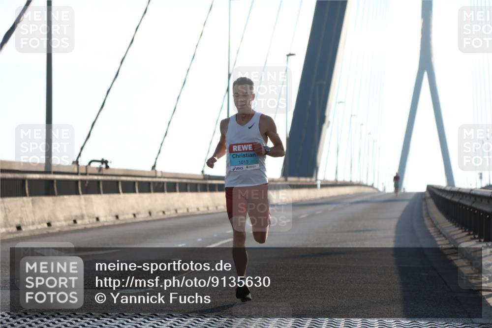 03.10.2025 - Köhlbrandbrückenlauf Yannick Fuchs http://msf.ph/oto/9135630 03.10.2025 08:18:18 Position 2 1013 meine-sportfotos.de