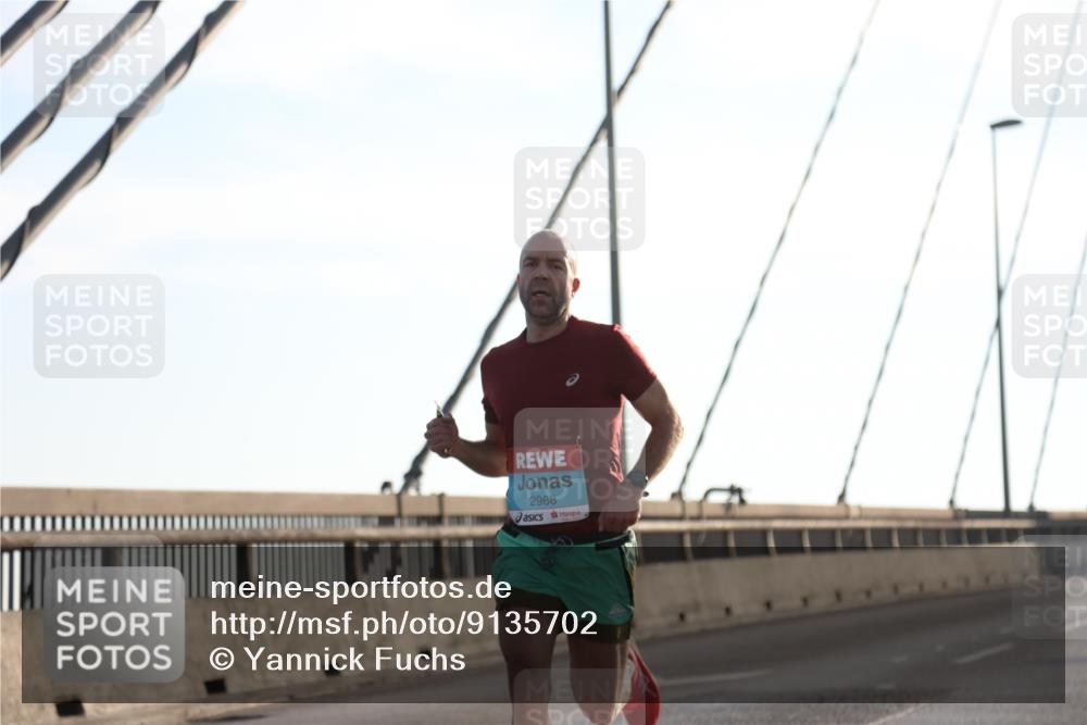 03.10.2025 - Köhlbrandbrückenlauf Yannick Fuchs http://msf.ph/oto/9135702 03.10.2025 08:18:38 Position 2 2968 meine-sportfotos.de