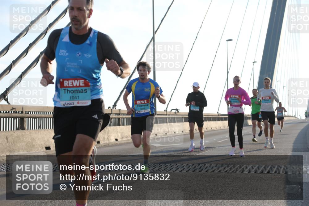 03.10.2025 - Köhlbrandbrückenlauf Yannick Fuchs http://msf.ph/oto/9135832 03.10.2025 08:19:22 Position 2 1041, 3304 meine-sportfotos.de