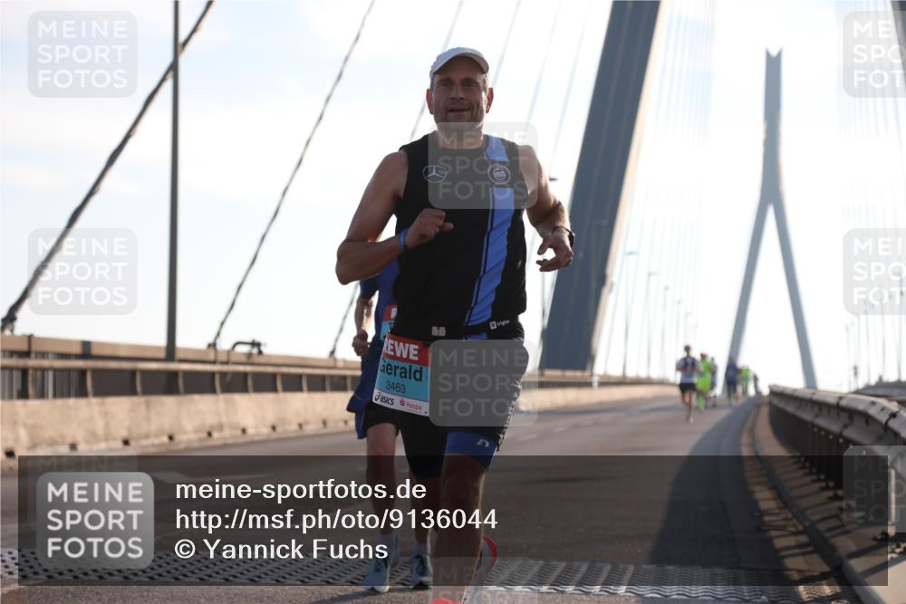 03.10.2025 - Köhlbrandbrückenlauf Yannick Fuchs http://msf.ph/oto/9136044 03.10.2025 08:19:45 Position 2 3463 meine-sportfotos.de