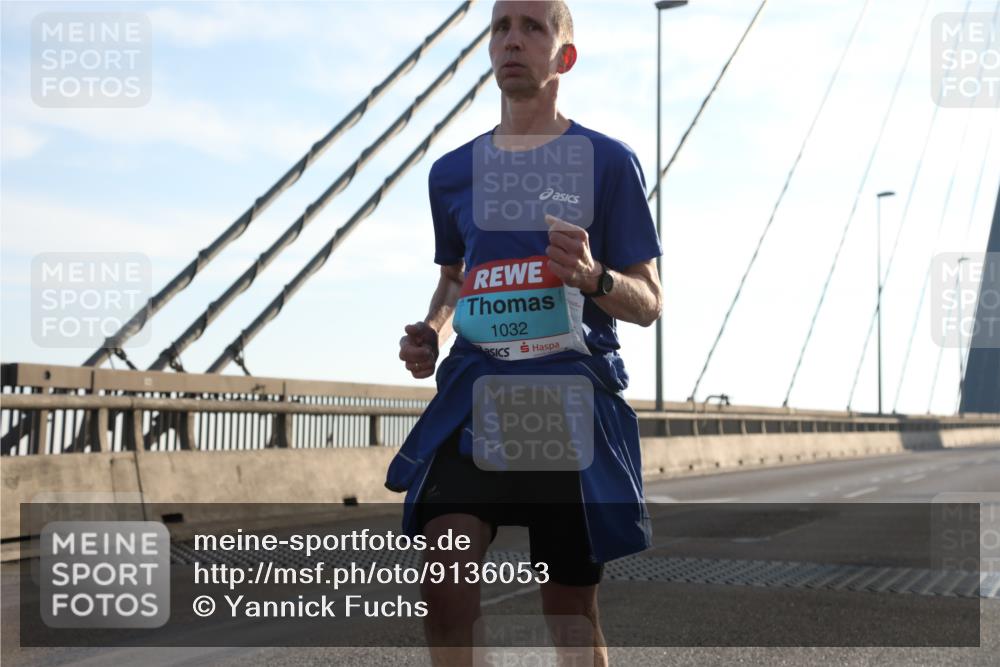 03.10.2025 - Köhlbrandbrückenlauf Yannick Fuchs http://msf.ph/oto/9136053 03.10.2025 08:19:47 Position 2 1032 meine-sportfotos.de