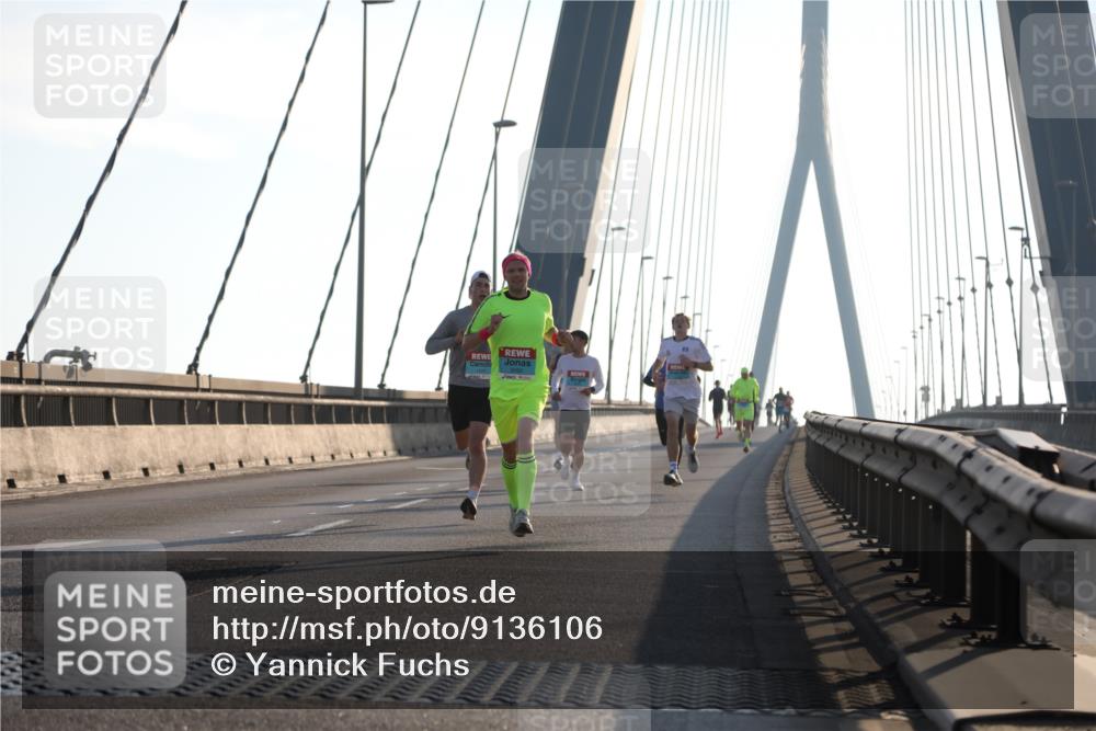 03.10.2025 - Köhlbrandbrückenlauf Yannick Fuchs http://msf.ph/oto/9136106 03.10.2025 08:19:56 Position 2  meine-sportfotos.de