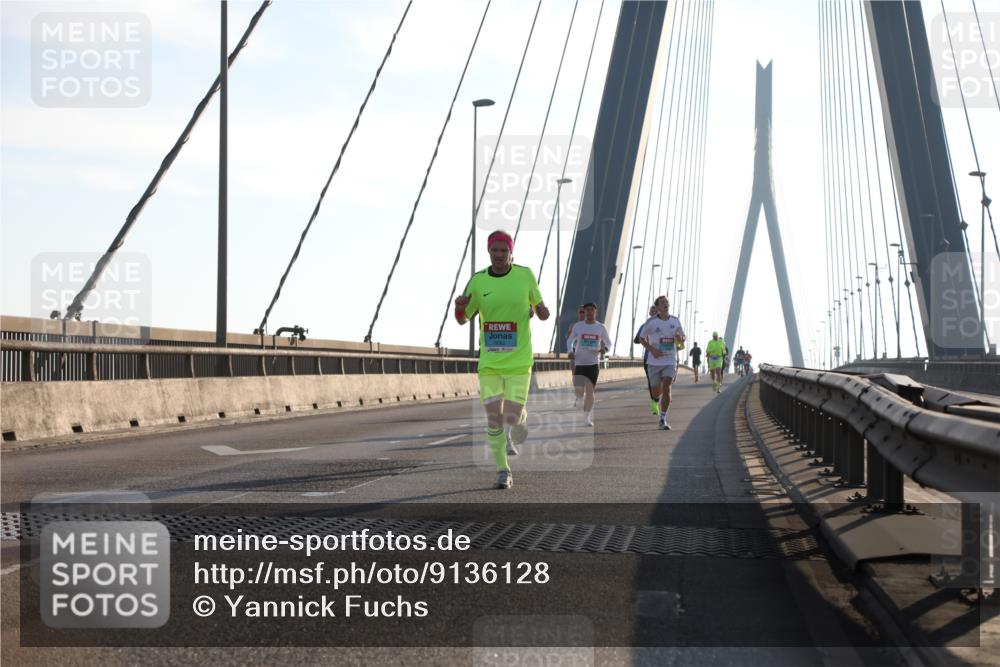 03.10.2025 - Köhlbrandbrückenlauf Yannick Fuchs http://msf.ph/oto/9136128 03.10.2025 08:19:57 Position 2  meine-sportfotos.de