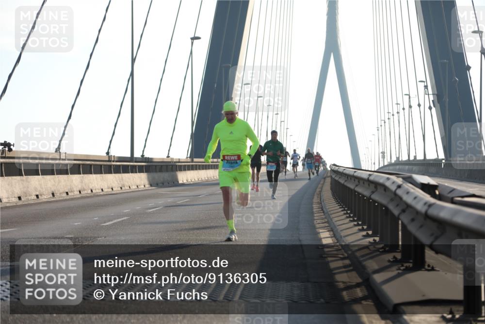 03.10.2025 - Köhlbrandbrückenlauf Yannick Fuchs http://msf.ph/oto/9136305 03.10.2025 08:20:06 Position 2  meine-sportfotos.de