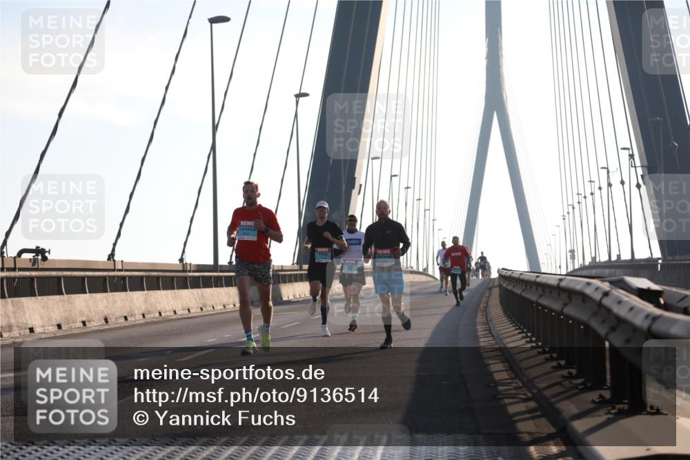 03.10.2025 - Köhlbrandbrückenlauf Yannick Fuchs http://msf.ph/oto/9136514 03.10.2025 08:20:18 Position 2  meine-sportfotos.de