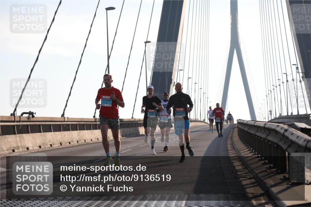 03.10.2025 - Köhlbrandbrückenlauf Yannick Fuchs http://msf.ph/oto/9136519 03.10.2025 08:20:18 Position 2  meine-sportfotos.de