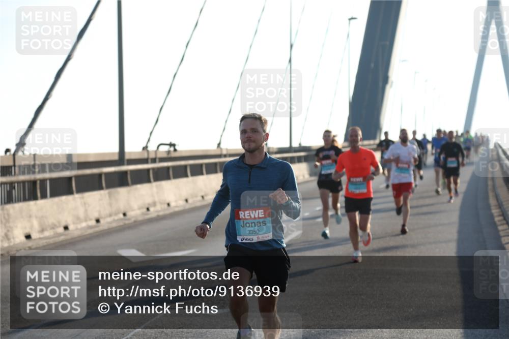 03.10.2025 - Köhlbrandbrückenlauf Yannick Fuchs http://msf.ph/oto/9136939 03.10.2025 08:20:50 Position 2 3350 meine-sportfotos.de