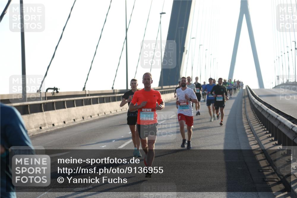 03.10.2025 - Köhlbrandbrückenlauf Yannick Fuchs http://msf.ph/oto/9136955 03.10.2025 08:20:51 Position 2 1012 meine-sportfotos.de