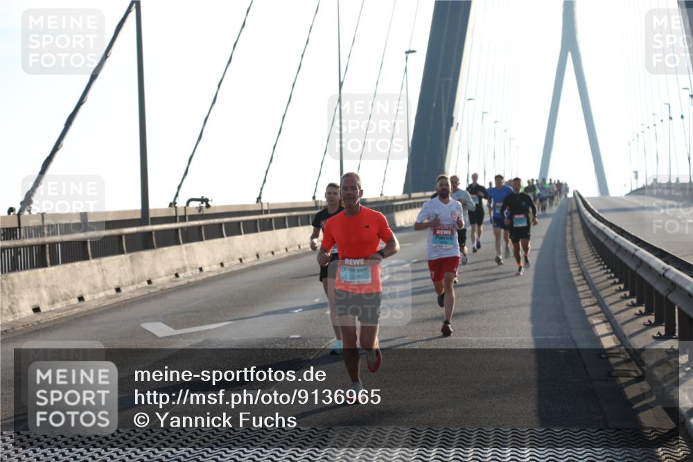 03.10.2025 - Köhlbrandbrückenlauf Yannick Fuchs http://msf.ph/oto/9136965 03.10.2025 08:20:52 Position 2 1012 meine-sportfotos.de