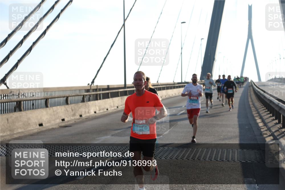 03.10.2025 - Köhlbrandbrückenlauf Yannick Fuchs http://msf.ph/oto/9136993 03.10.2025 08:20:53 Position 2 1012 meine-sportfotos.de