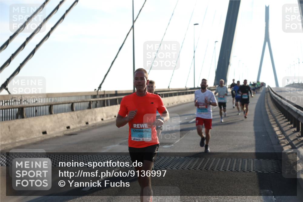 03.10.2025 - Köhlbrandbrückenlauf Yannick Fuchs http://msf.ph/oto/9136997 03.10.2025 08:20:53 Position 2 1012 meine-sportfotos.de