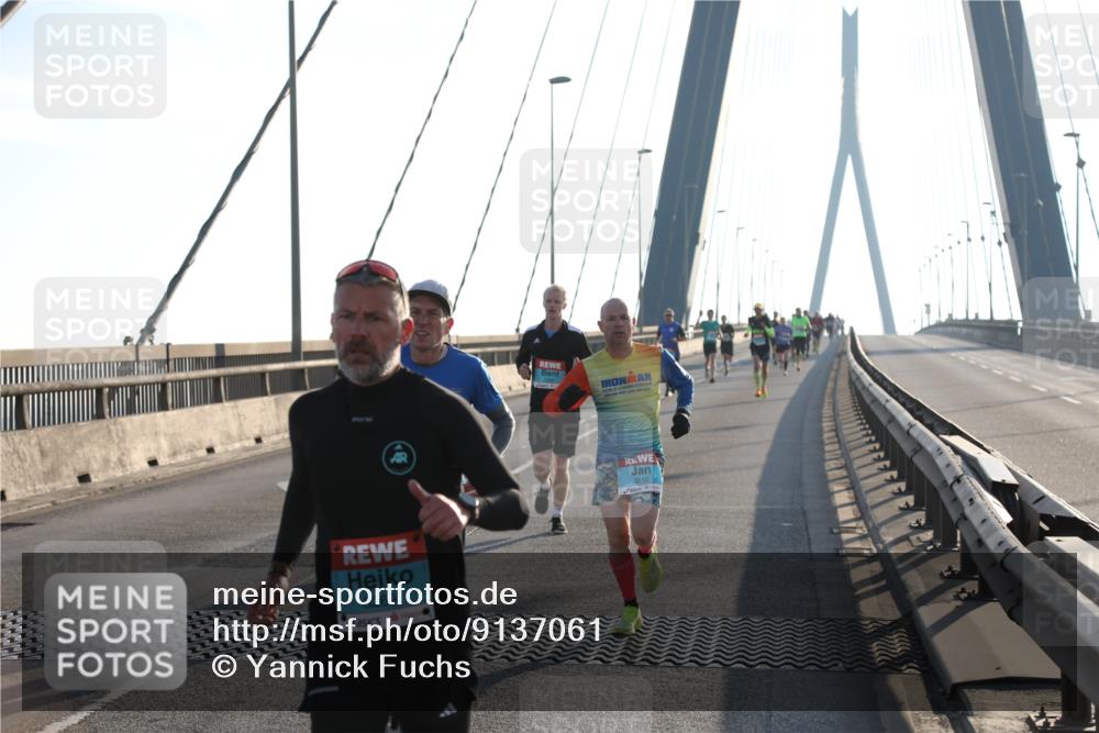 03.10.2025 - Köhlbrandbrückenlauf Yannick Fuchs http://msf.ph/oto/9137061 03.10.2025 08:20:57 Position 2 3269, 3610 meine-sportfotos.de