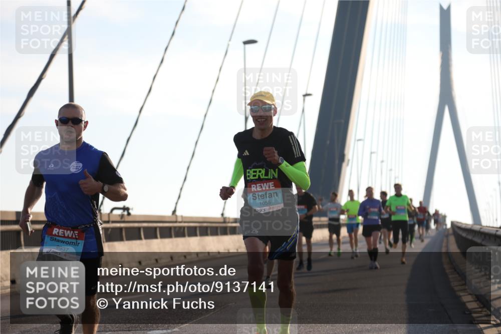 03.10.2025 - Köhlbrandbrückenlauf Yannick Fuchs http://msf.ph/oto/9137141 03.10.2025 08:21:04 Position 2 1055, 2937 meine-sportfotos.de
