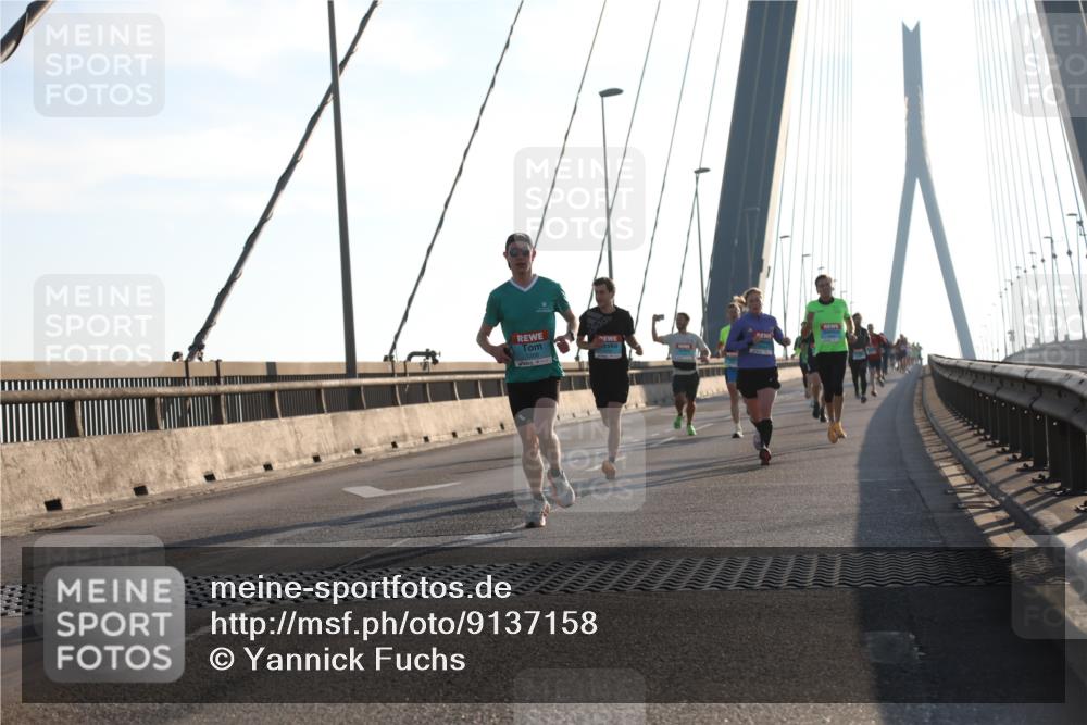 03.10.2025 - Köhlbrandbrückenlauf Yannick Fuchs http://msf.ph/oto/9137158 03.10.2025 08:21:06 Position 2  meine-sportfotos.de