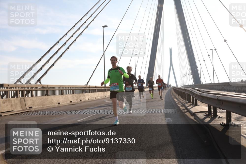 03.10.2025 - Köhlbrandbrückenlauf Yannick Fuchs http://msf.ph/oto/9137330 03.10.2025 08:21:14 Position 2  meine-sportfotos.de