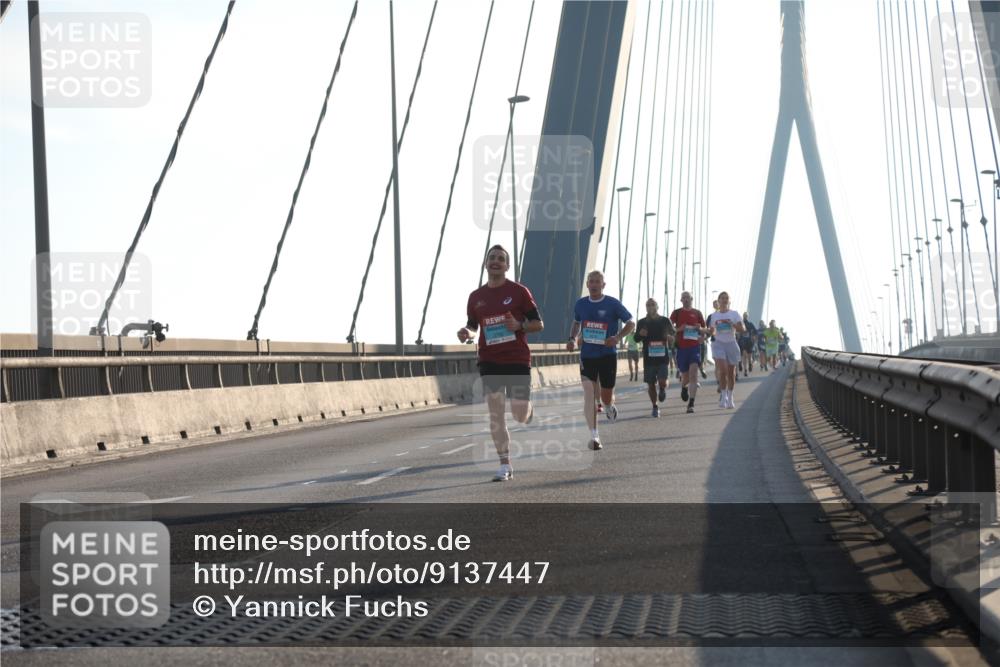 03.10.2025 - Köhlbrandbrückenlauf Yannick Fuchs http://msf.ph/oto/9137447 03.10.2025 08:21:22 Position 2 2732 meine-sportfotos.de