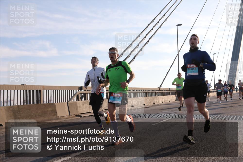 03.10.2025 - Köhlbrandbrückenlauf Yannick Fuchs http://msf.ph/oto/9137670 03.10.2025 08:21:41 Position 2 2704, 1016 meine-sportfotos.de
