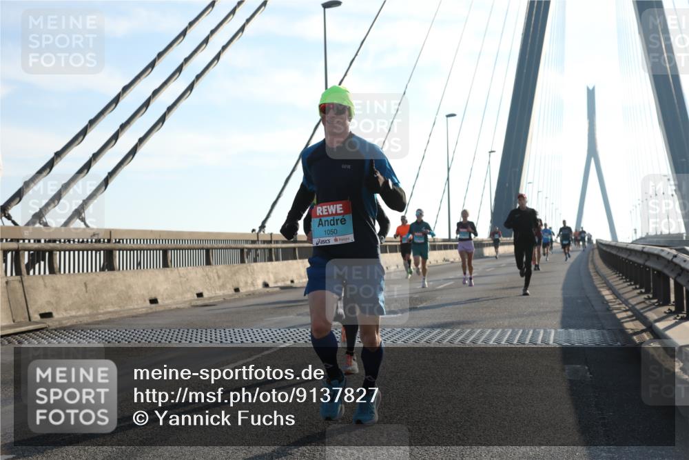 03.10.2025 - Köhlbrandbrückenlauf Yannick Fuchs http://msf.ph/oto/9137827 03.10.2025 08:21:50 Position 2 1050 meine-sportfotos.de