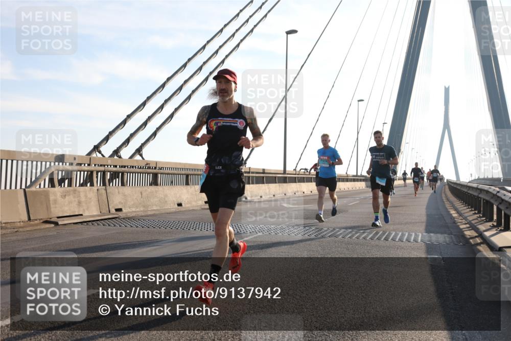 03.10.2025 - Köhlbrandbrückenlauf Yannick Fuchs http://msf.ph/oto/9137942 03.10.2025 08:21:58 Position 2  meine-sportfotos.de
