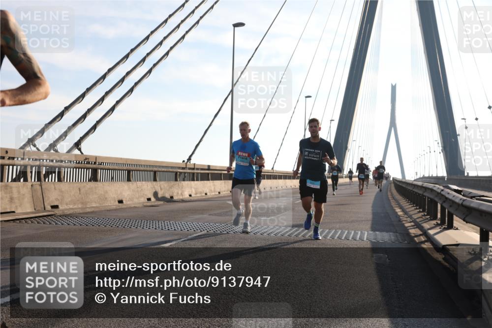 03.10.2025 - Köhlbrandbrückenlauf Yannick Fuchs http://msf.ph/oto/9137947 03.10.2025 08:21:59 Position 2 2024 meine-sportfotos.de