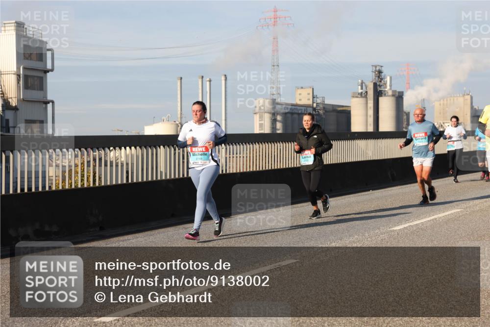03.10.2025 - Köhlbrandbrückenlauf Lena Gebhardt http://msf.ph/oto/9138002 03.10.2025 09:55:49 Position 2 2749 meine-sportfotos.de