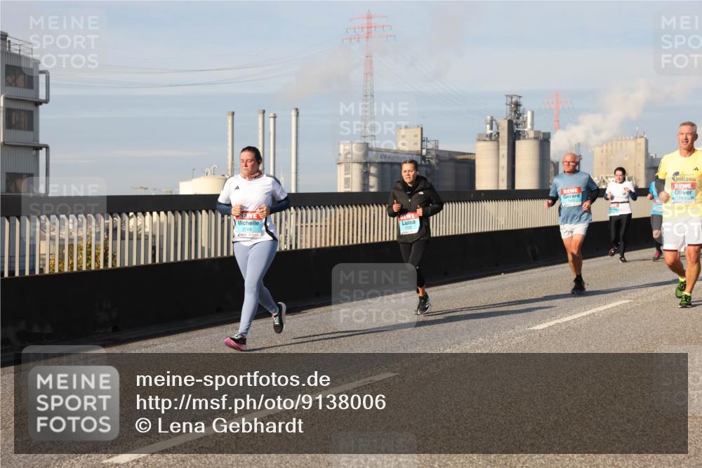 03.10.2025 - Köhlbrandbrückenlauf Lena Gebhardt http://msf.ph/oto/9138006 03.10.2025 09:55:49 Position 2 2749, 1922 meine-sportfotos.de