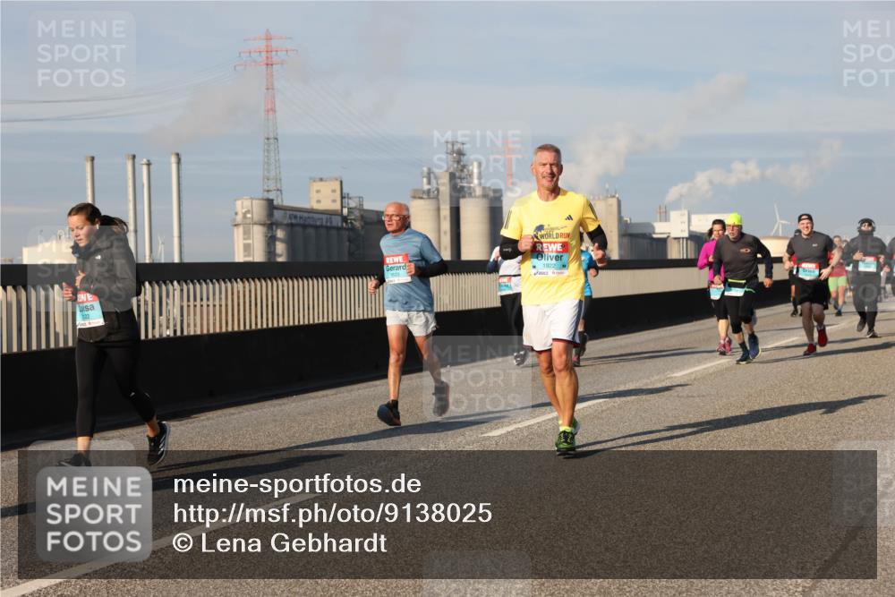 03.10.2025 - Köhlbrandbrückenlauf Lena Gebhardt http://msf.ph/oto/9138025 03.10.2025 09:55:50 Position 2 22, 1523, 1922 meine-sportfotos.de