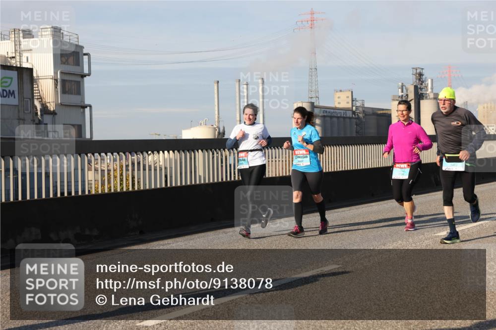 03.10.2025 - Köhlbrandbrückenlauf Lena Gebhardt http://msf.ph/oto/9138078 03.10.2025 09:55:53 Position 2 3469 meine-sportfotos.de