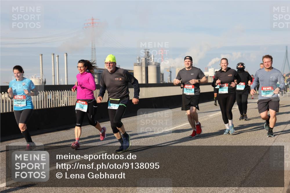 03.10.2025 - Köhlbrandbrückenlauf Lena Gebhardt http://msf.ph/oto/9138095 03.10.2025 09:55:54 Position 2 3666, 3798, 3469, 3471, 3470, 3037 meine-sportfotos.de