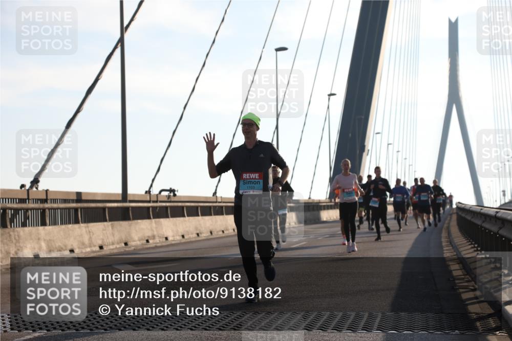03.10.2025 - Köhlbrandbrückenlauf Yannick Fuchs http://msf.ph/oto/9138182 03.10.2025 08:22:20 Position 2 1103 meine-sportfotos.de