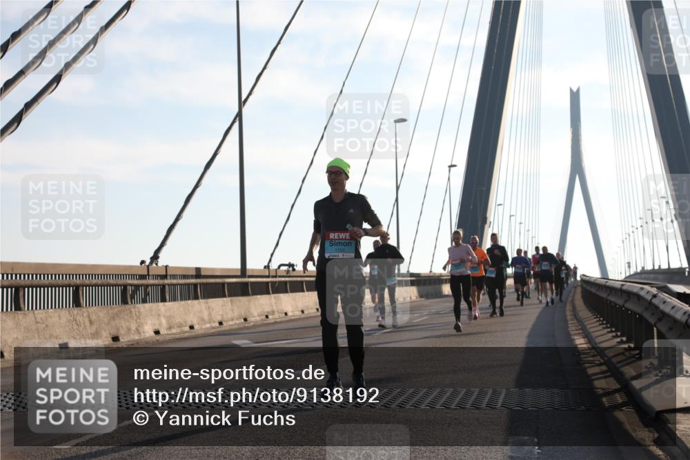 03.10.2025 - Köhlbrandbrückenlauf Yannick Fuchs http://msf.ph/oto/9138192 03.10.2025 08:22:21 Position 2 1103 meine-sportfotos.de