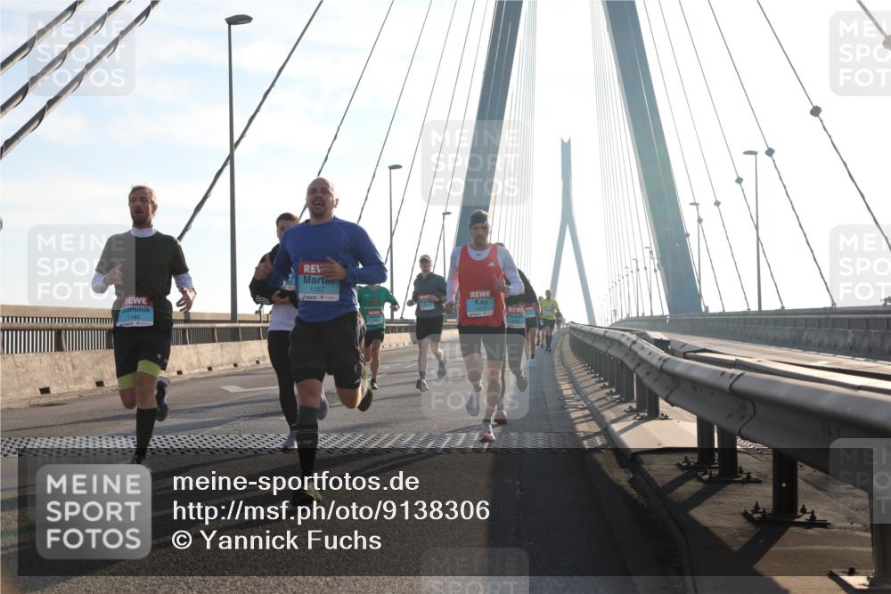 03.10.2025 - Köhlbrandbrückenlauf Yannick Fuchs http://msf.ph/oto/9138306 03.10.2025 08:22:29 Position 2 1180, 1157 meine-sportfotos.de