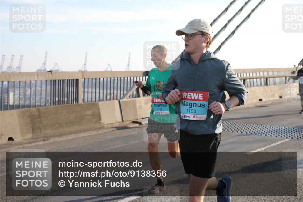 03.10.2025 - Köhlbrandbrückenlauf Yannick Fuchs http://msf.ph/oto/9138356 03.10.2025 08:22:32 Position 2 3185, 1150 meine-sportfotos.de