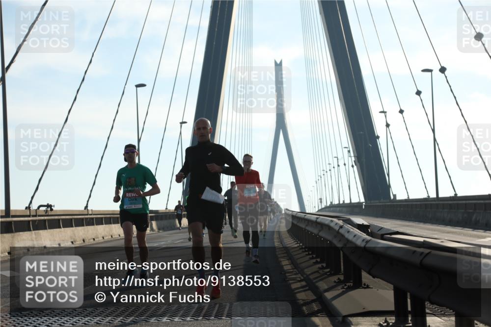 03.10.2025 - Köhlbrandbrückenlauf Yannick Fuchs http://msf.ph/oto/9138553 03.10.2025 08:22:51 Position 2  meine-sportfotos.de
