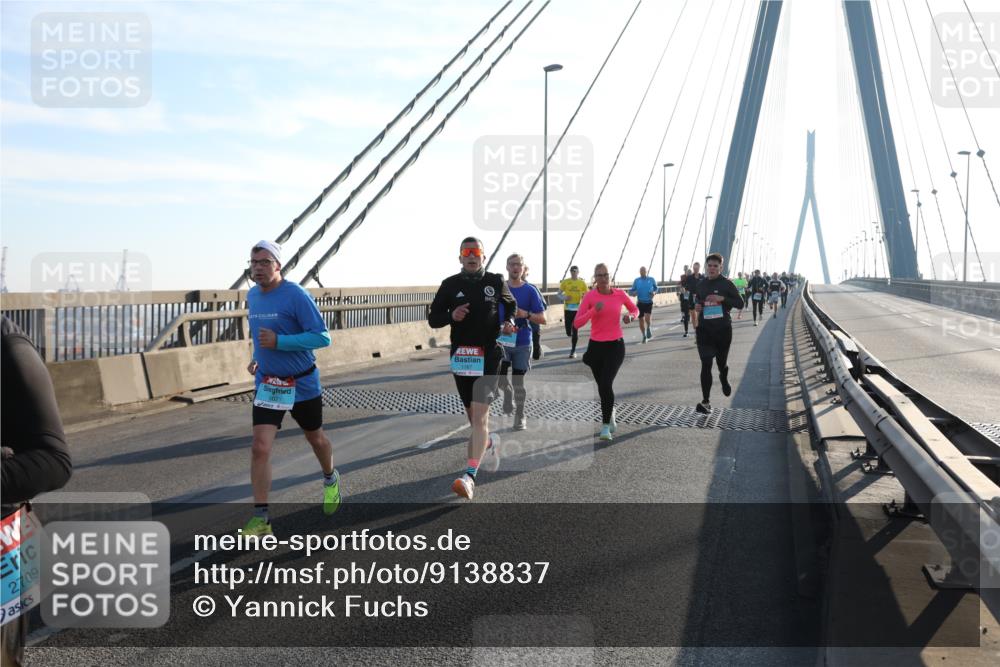 03.10.2025 - Köhlbrandbrückenlauf Yannick Fuchs http://msf.ph/oto/9138837 03.10.2025 08:23:13 Position 2 2709, 1167 meine-sportfotos.de