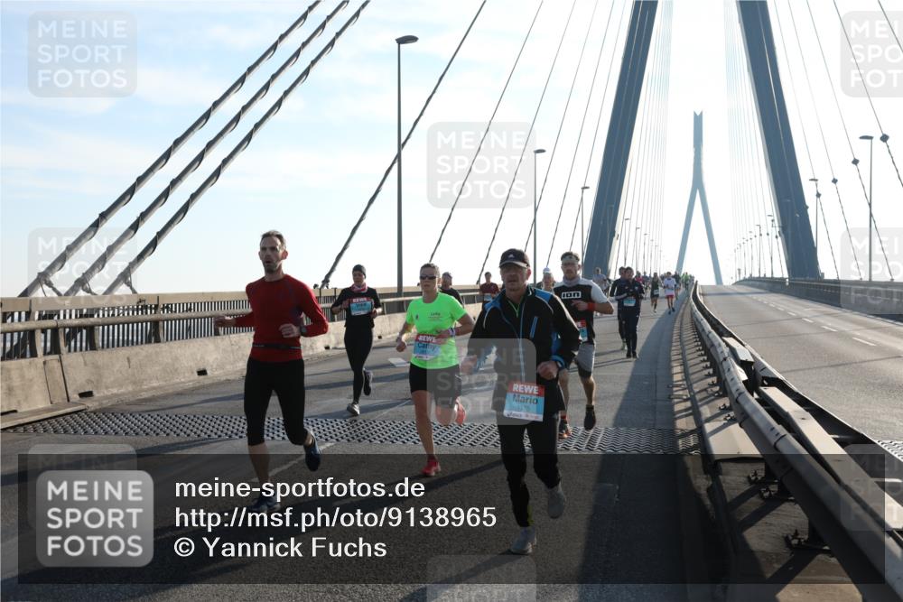 03.10.2025 - Köhlbrandbrückenlauf Yannick Fuchs http://msf.ph/oto/9138965 03.10.2025 08:23:20 Position 2 1175 meine-sportfotos.de