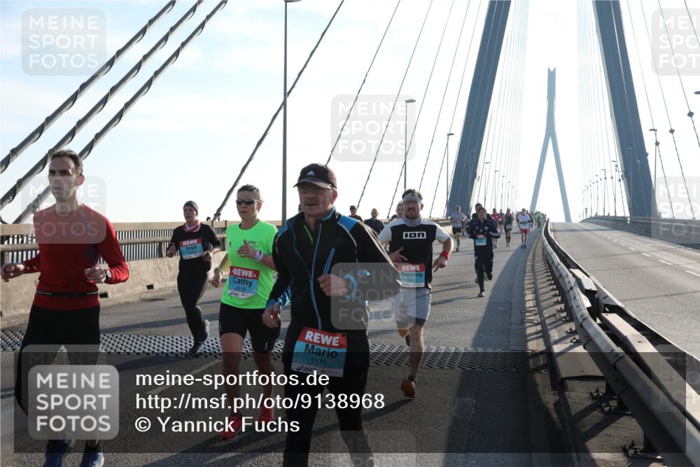 03.10.2025 - Köhlbrandbrückenlauf Yannick Fuchs http://msf.ph/oto/9138968 03.10.2025 08:23:20 Position 2 2819, 1175 meine-sportfotos.de