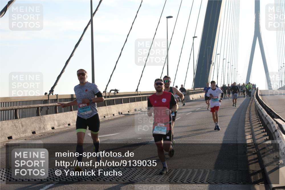 03.10.2025 - Köhlbrandbrückenlauf Yannick Fuchs http://msf.ph/oto/9139035 03.10.2025 08:23:27 Position 2 2961 meine-sportfotos.de