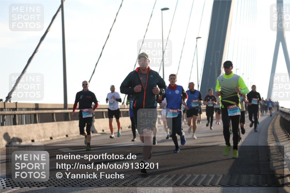 03.10.2025 - Köhlbrandbrückenlauf Yannick Fuchs http://msf.ph/oto/9139201 03.10.2025 08:23:41 Position 2 3514 meine-sportfotos.de