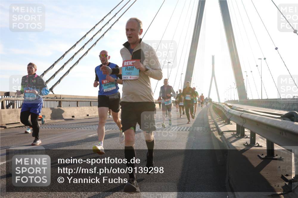 03.10.2025 - Köhlbrandbrückenlauf Yannick Fuchs http://msf.ph/oto/9139298 03.10.2025 08:23:45 Position 2 3794, 1082, 3593 meine-sportfotos.de