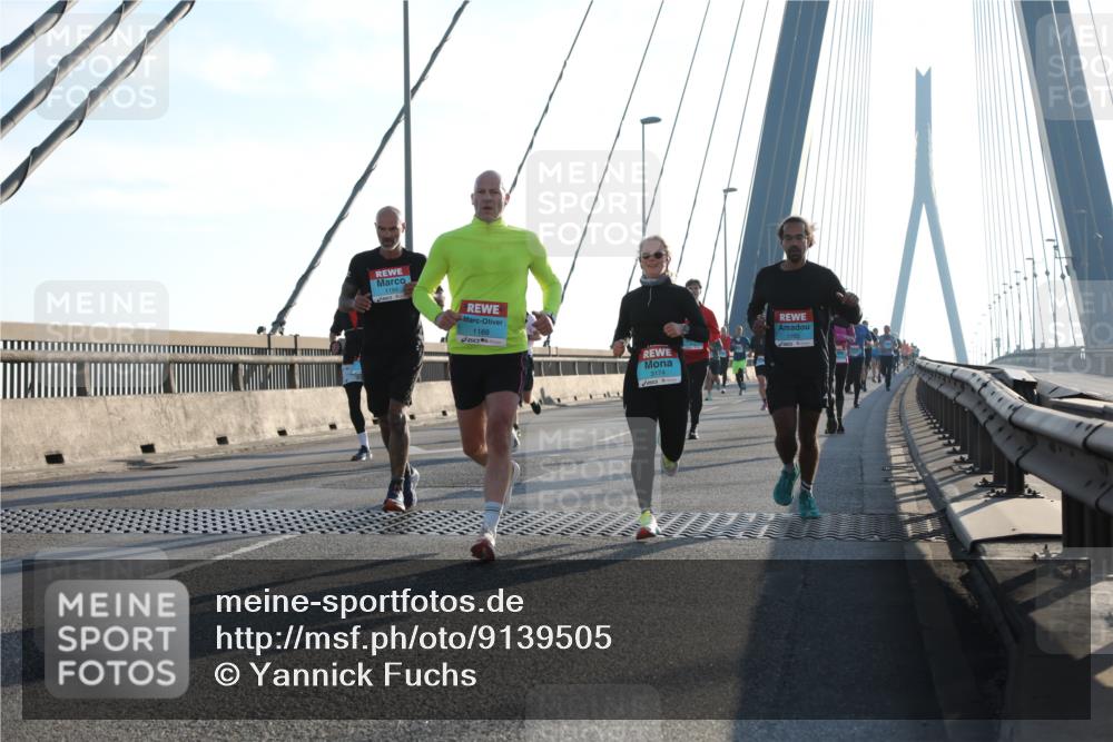 03.10.2025 - Köhlbrandbrückenlauf Yannick Fuchs http://msf.ph/oto/9139505 03.10.2025 08:24:01 Position 2 1194, 1168, 3174 meine-sportfotos.de