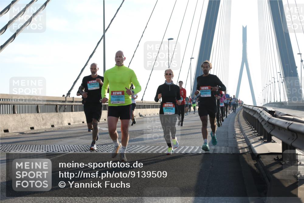 03.10.2025 - Köhlbrandbrückenlauf Yannick Fuchs http://msf.ph/oto/9139509 03.10.2025 08:24:02 Position 2 1168, 3174 meine-sportfotos.de