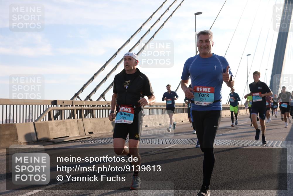 03.10.2025 - Köhlbrandbrückenlauf Yannick Fuchs http://msf.ph/oto/9139613 03.10.2025 08:24:09 Position 2 3091, 1247 meine-sportfotos.de