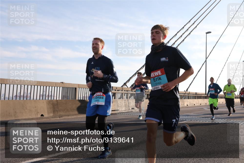 03.10.2025 - Köhlbrandbrückenlauf Yannick Fuchs http://msf.ph/oto/9139641 03.10.2025 08:24:11 Position 2 1262, 3143 meine-sportfotos.de